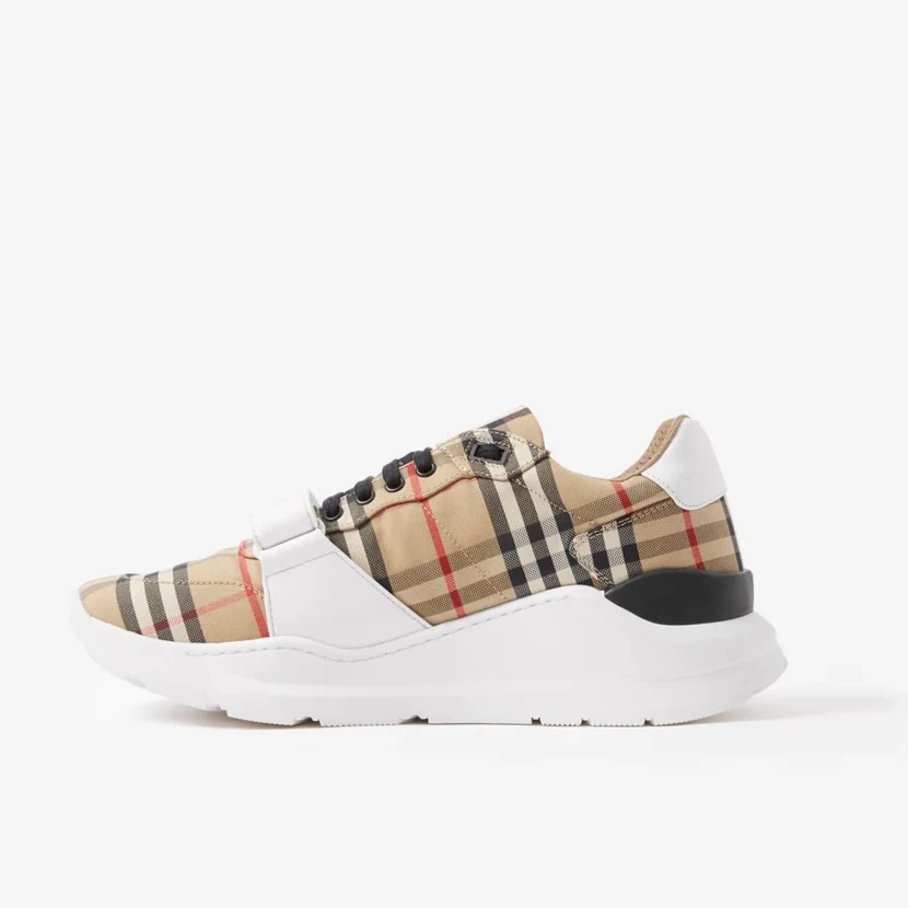 Burberry New Regis Sneaker in Archive Beige - Image 4