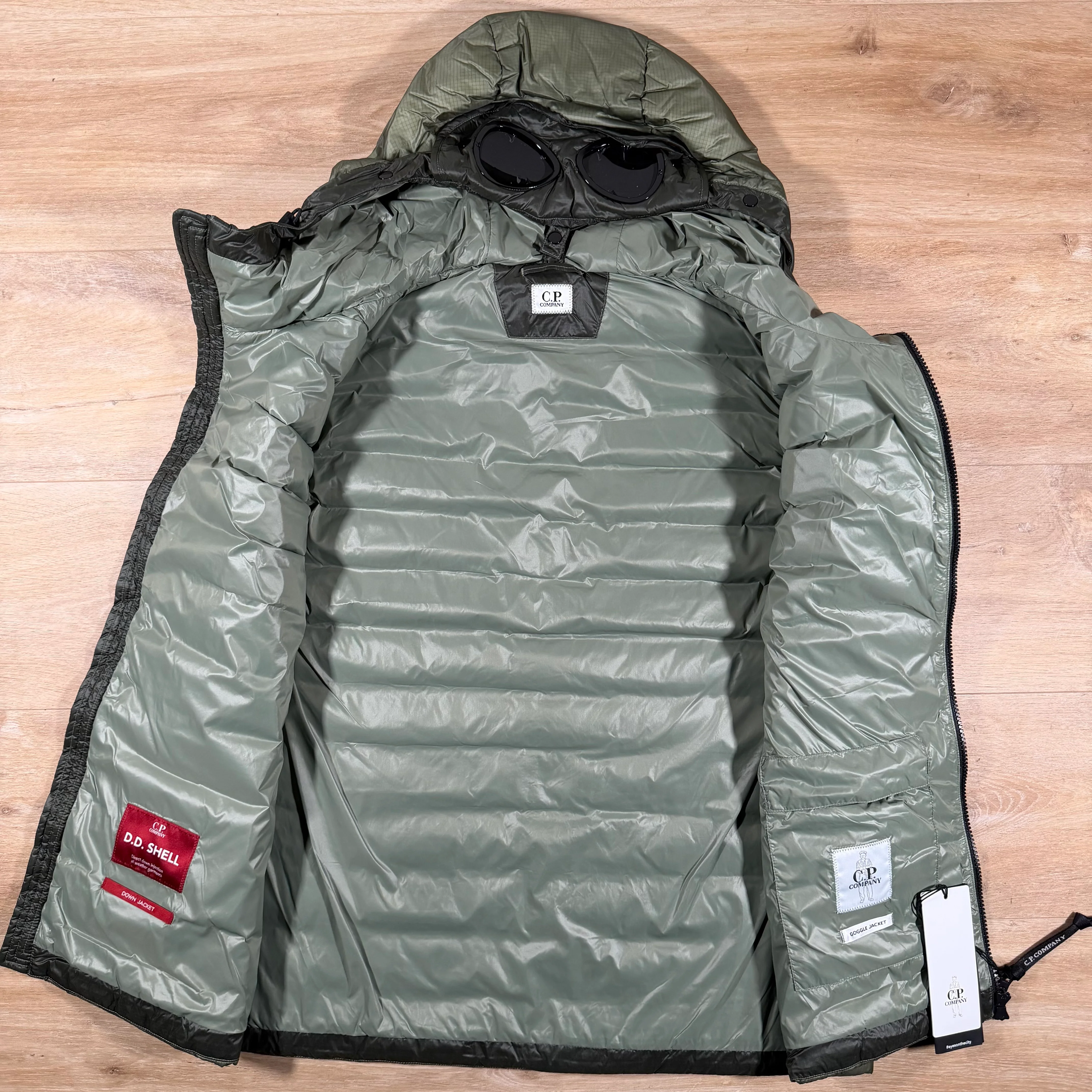 C.P. Company D.D. Shell Goggle Down Gilet in Seagrass - Green - Image 5