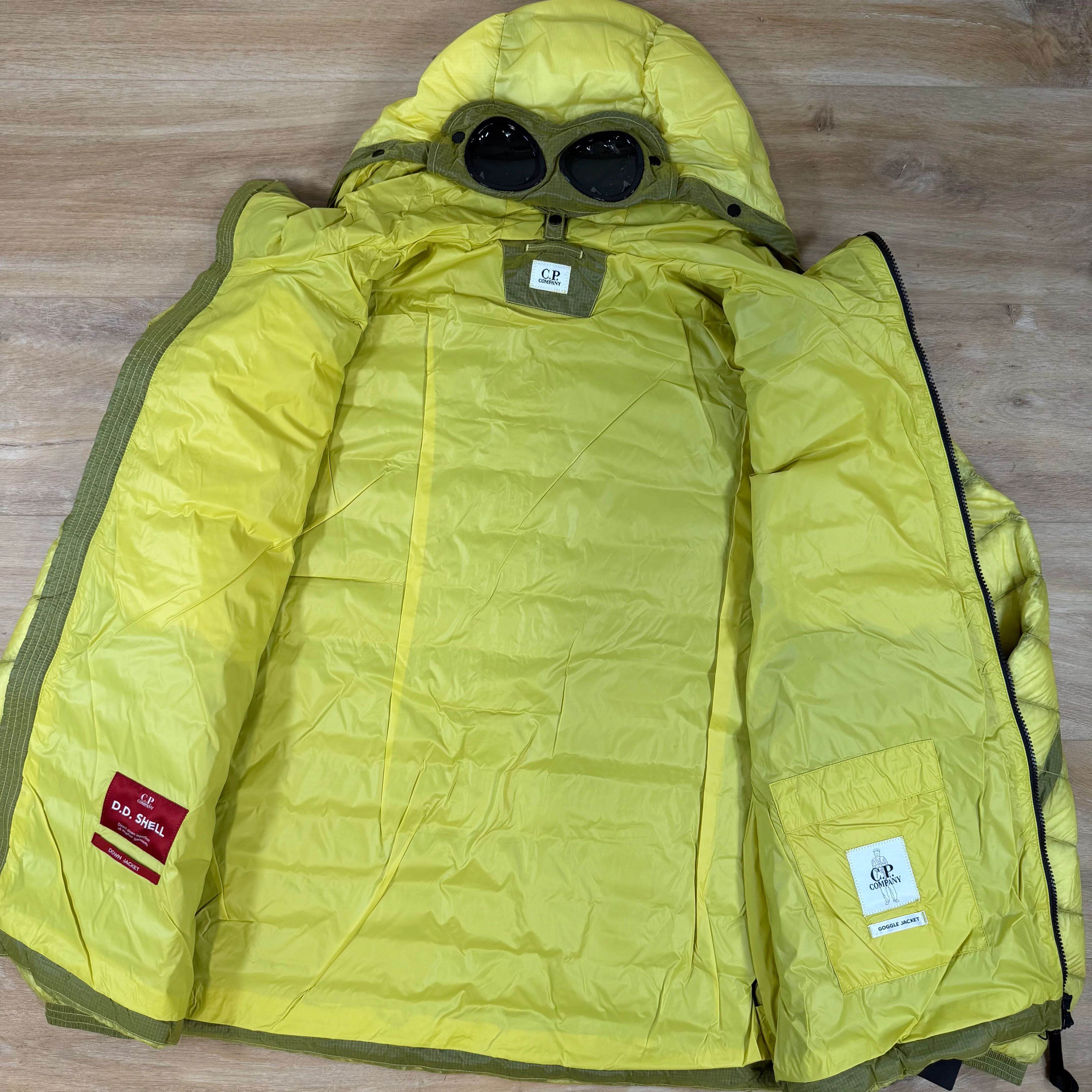 C.P. Company D.D. Shell Goggle Down Jacket in Green Sheen - Yellow - Image 4