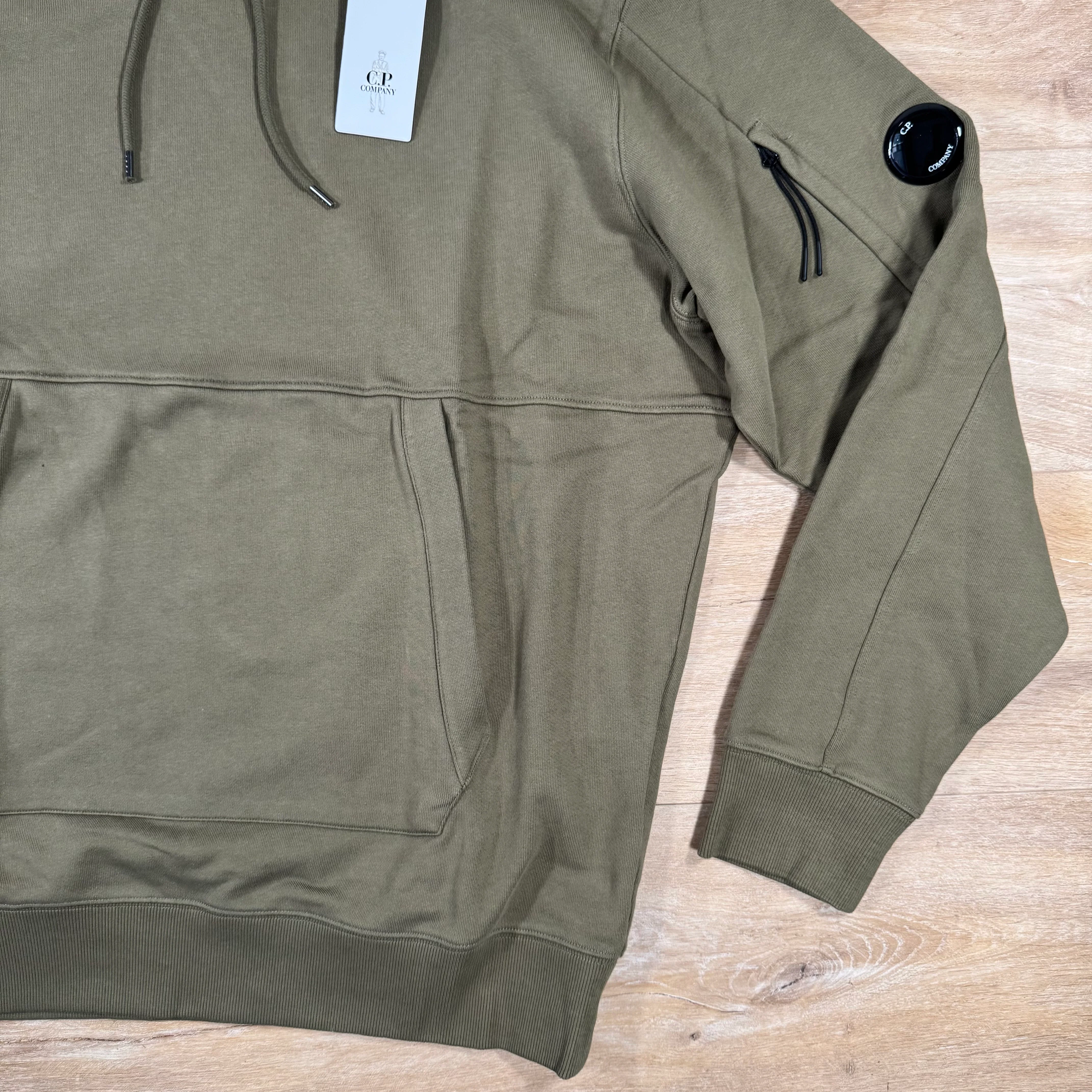 C.P. Company Diagonal Raised Fleece Lens Hoodie in Elmwood Green - Image 3