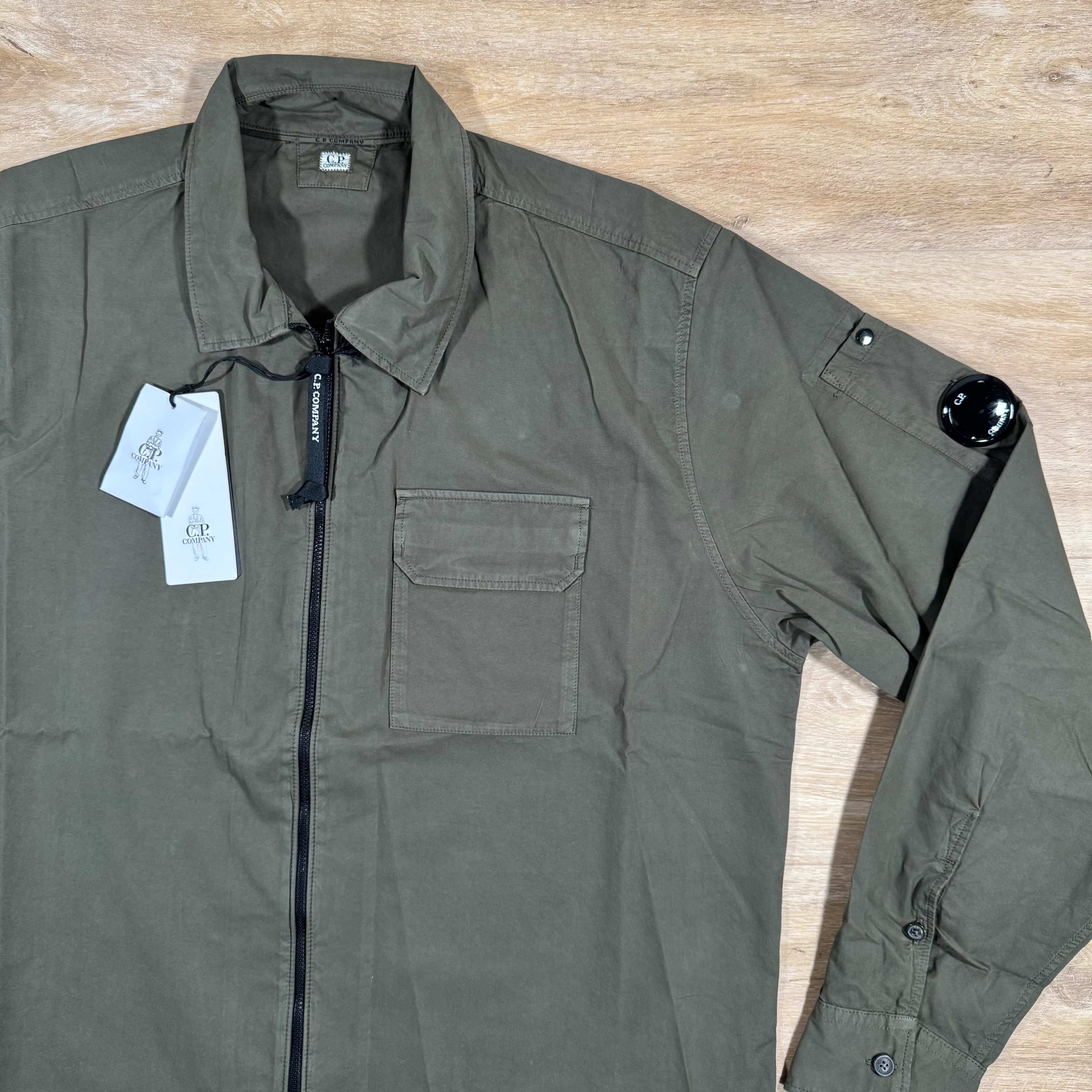 C.P. Company Organic Gabardine Lens Overshirt in Ivy Green - Image 2