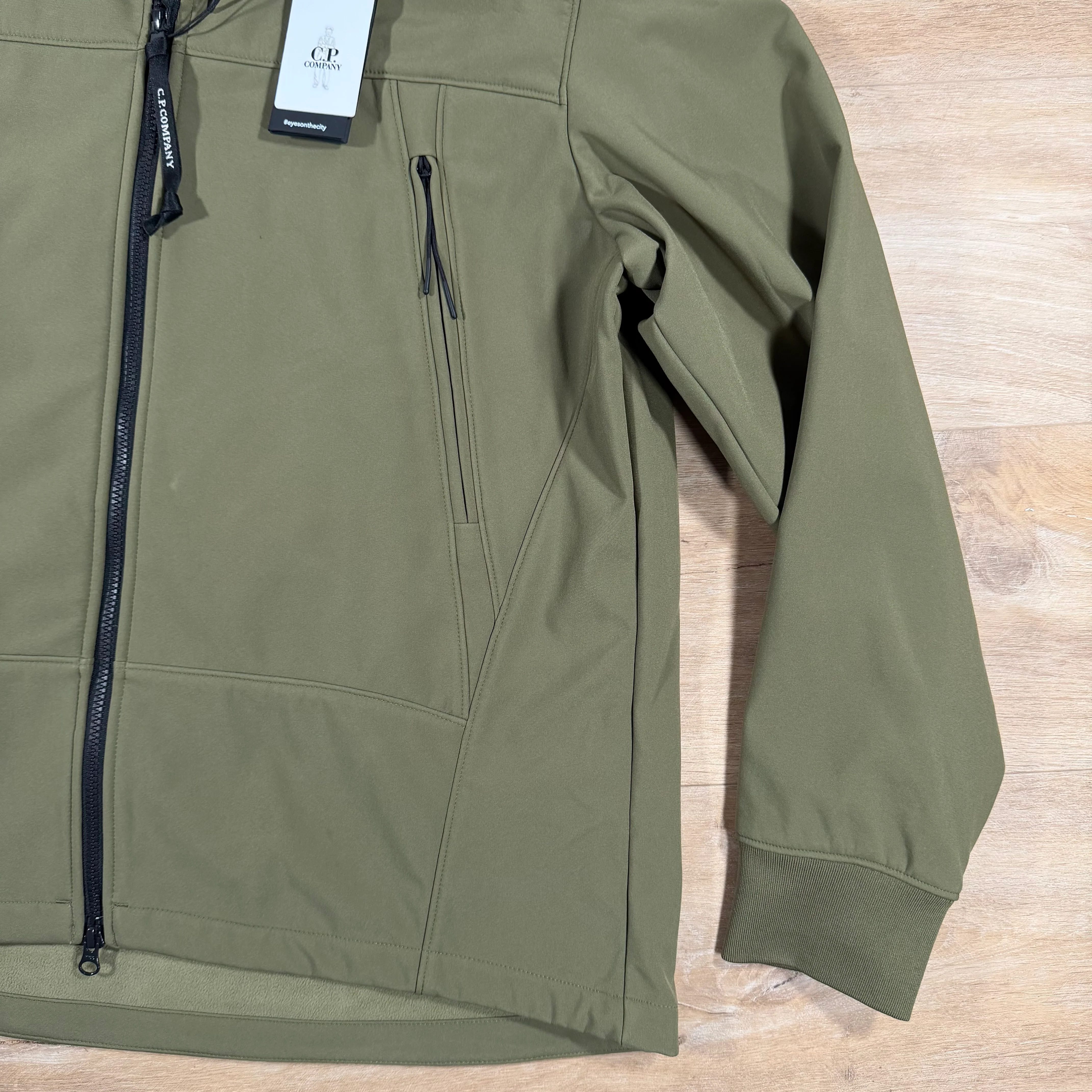 C.P. Company Shell-R Goggle Jacket in Elmwood Green - Image 3