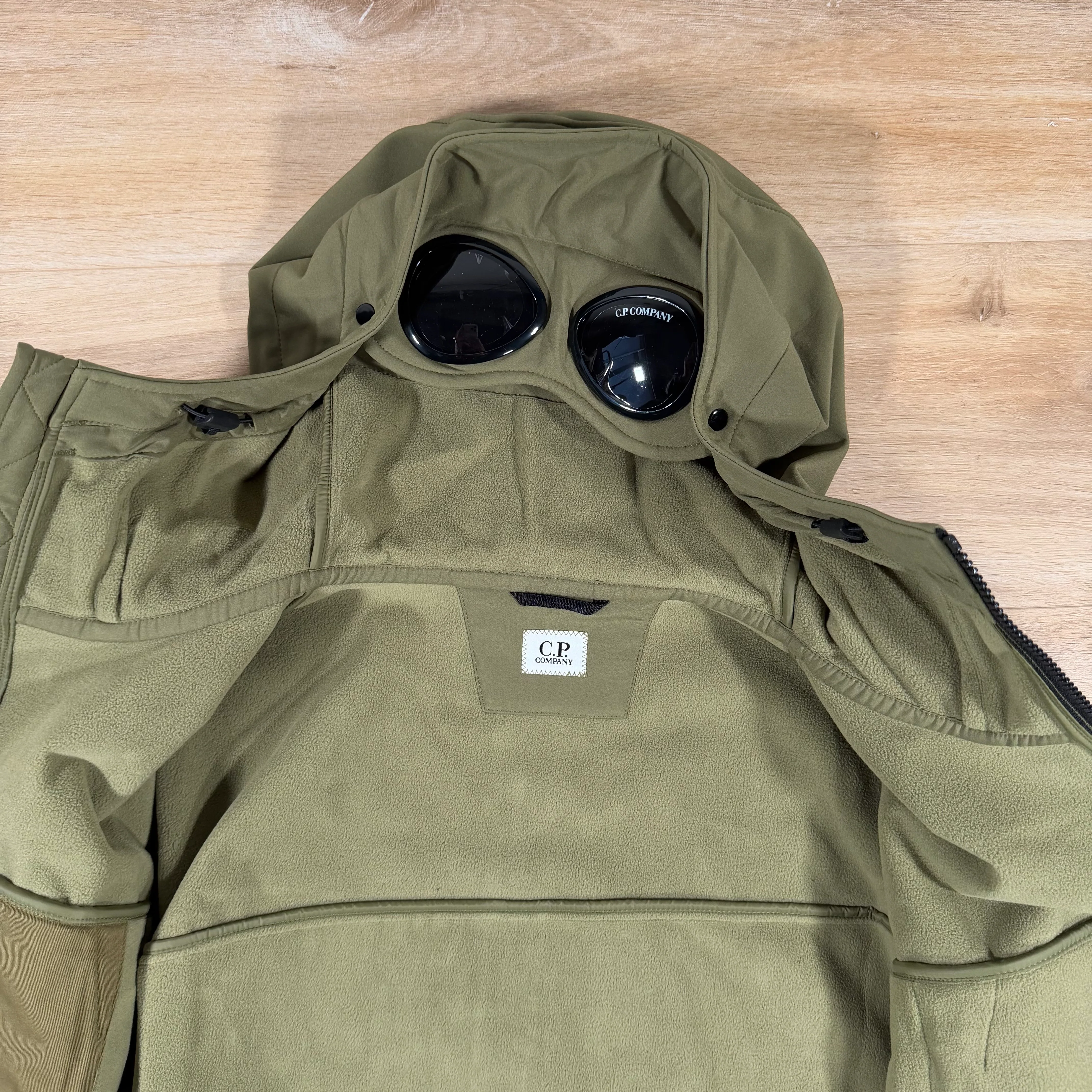 C.P. Company Shell-R Goggle Jacket in Elmwood Green - Image 5