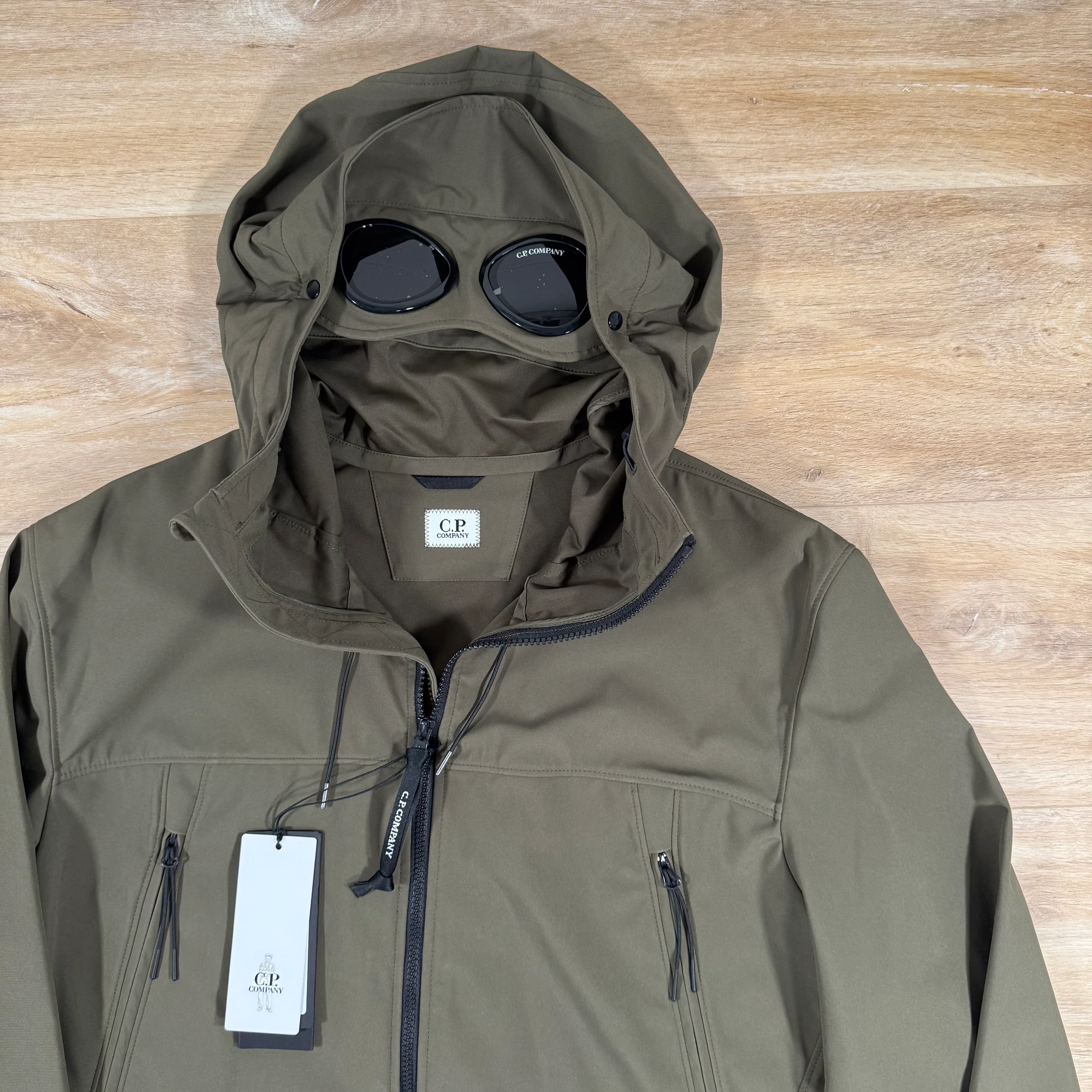 C.P. Company Shell-R Goggle Jacket in Ivy Green - Image 2