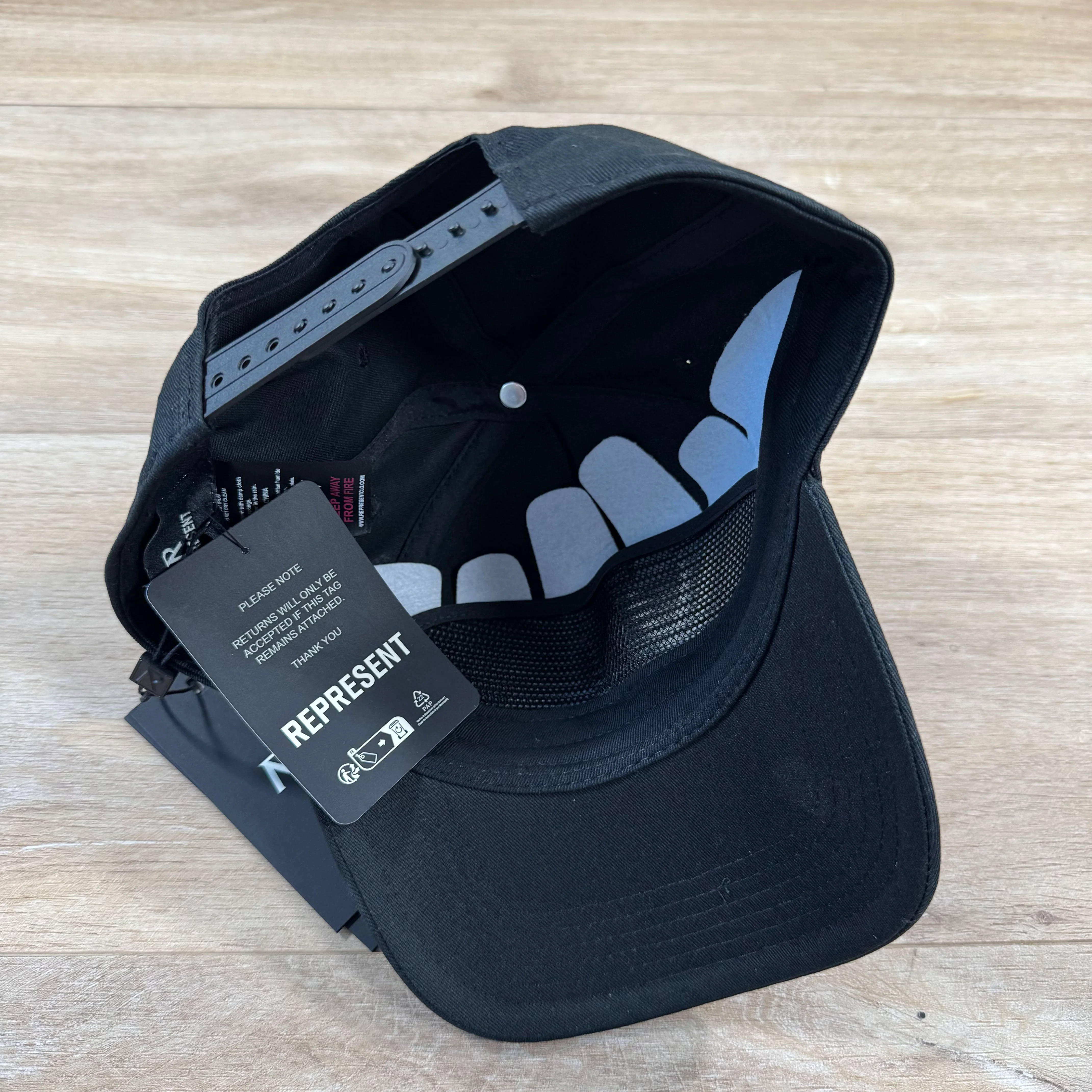 Represent Owners Club Cap in Black - Image 2