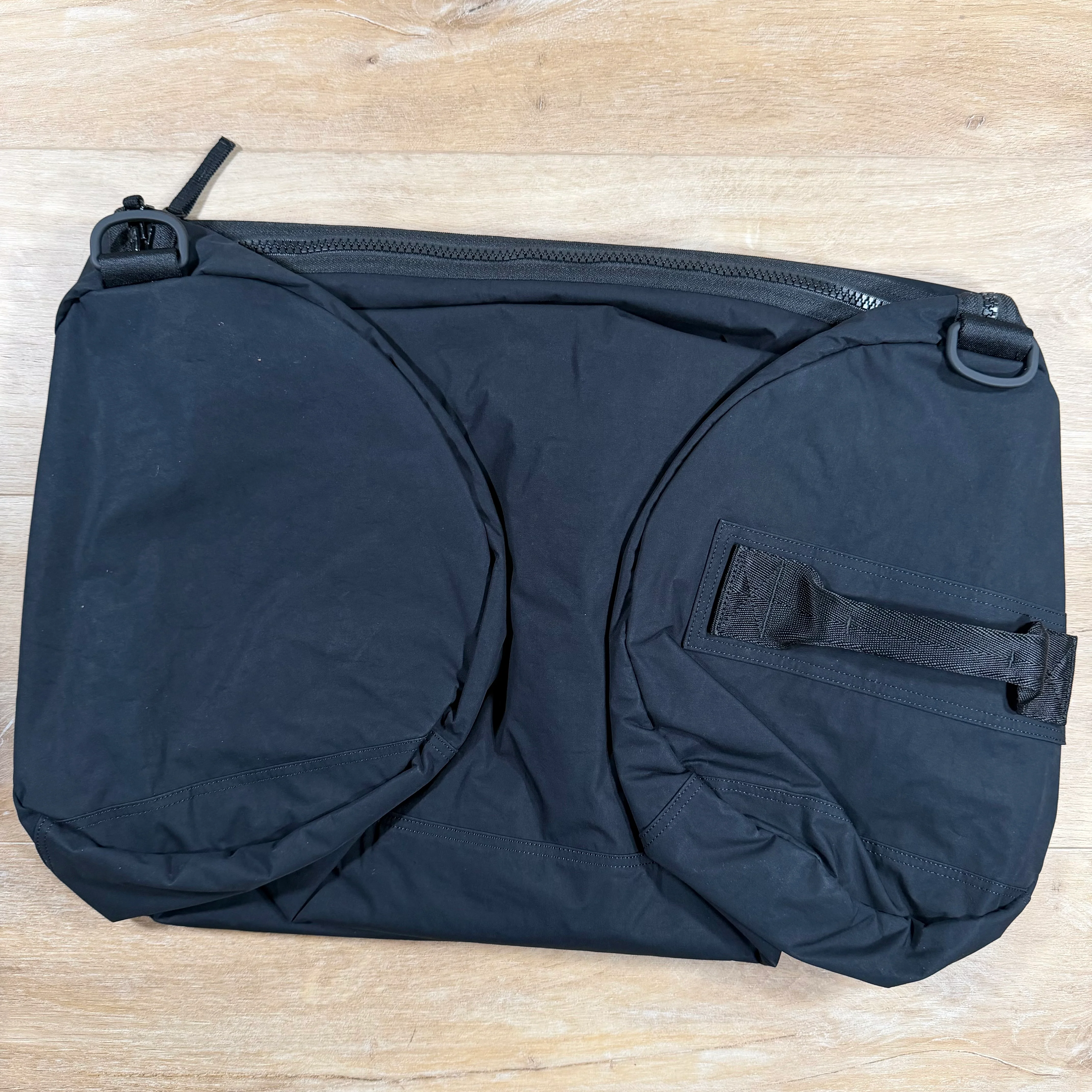 Stone Island Aluminium Tela Duffle Bag in Black - Image 3