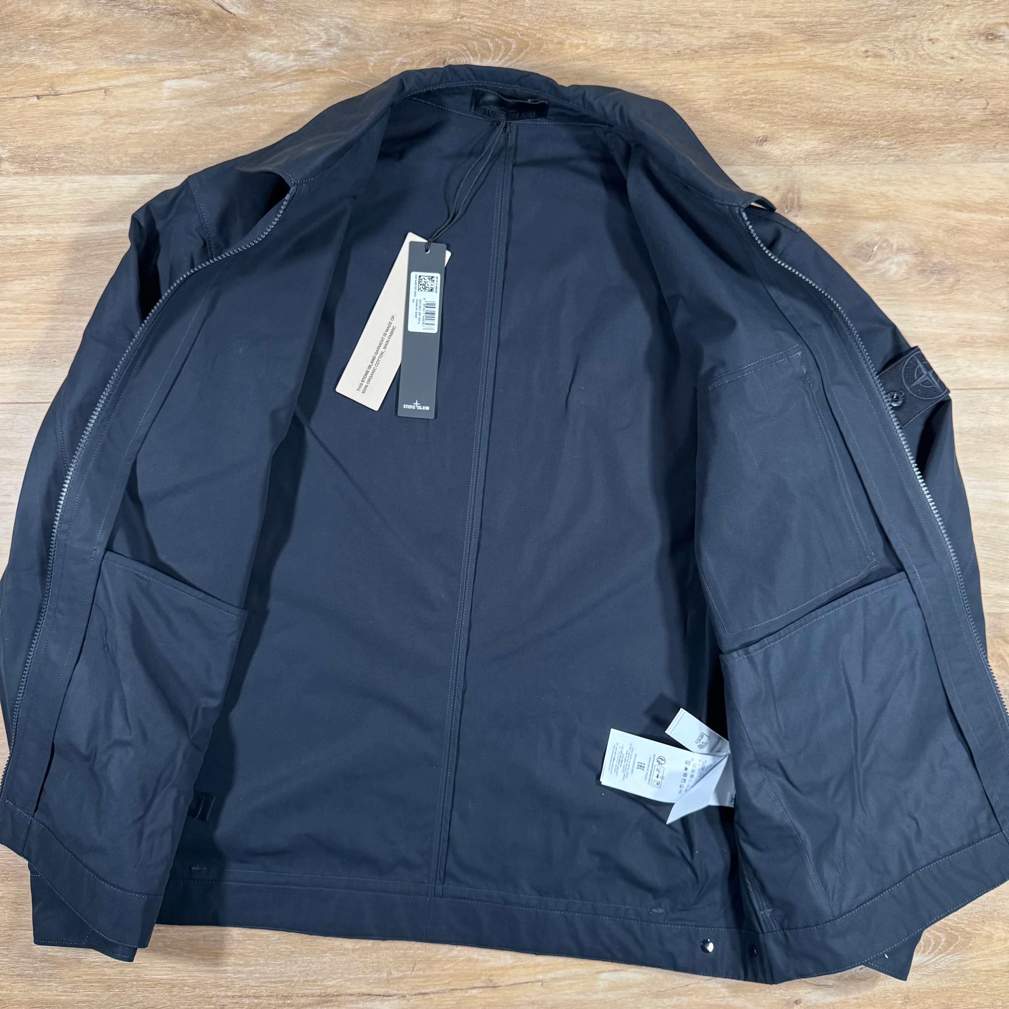 Stone Island Ghost Weatherproof Cotton Canvas Overshirt in Navy - Image 4