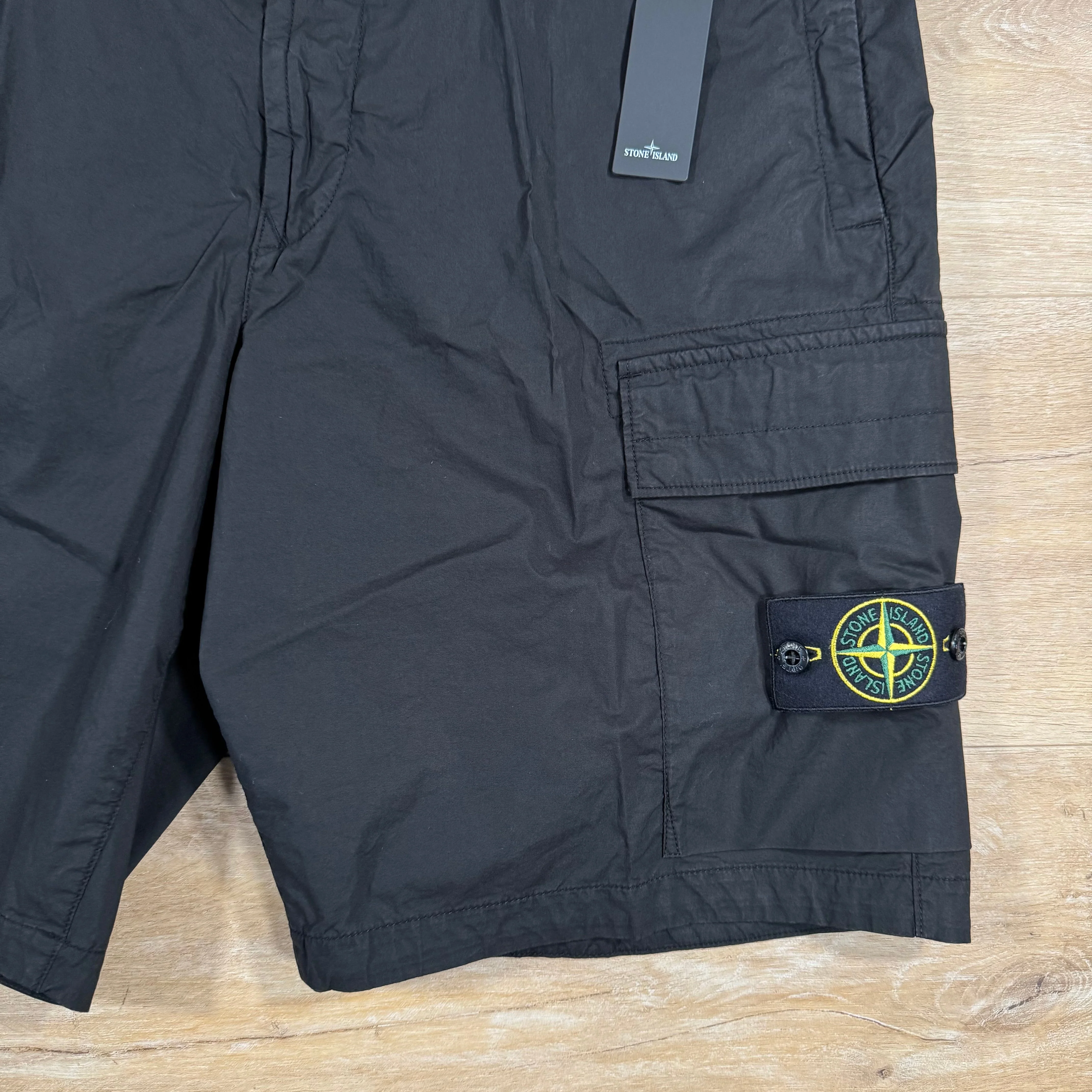 Stone Island Stretch Cotton Tela 'Paracadute' Cargo Bermuda Shorts in Black - Image 4