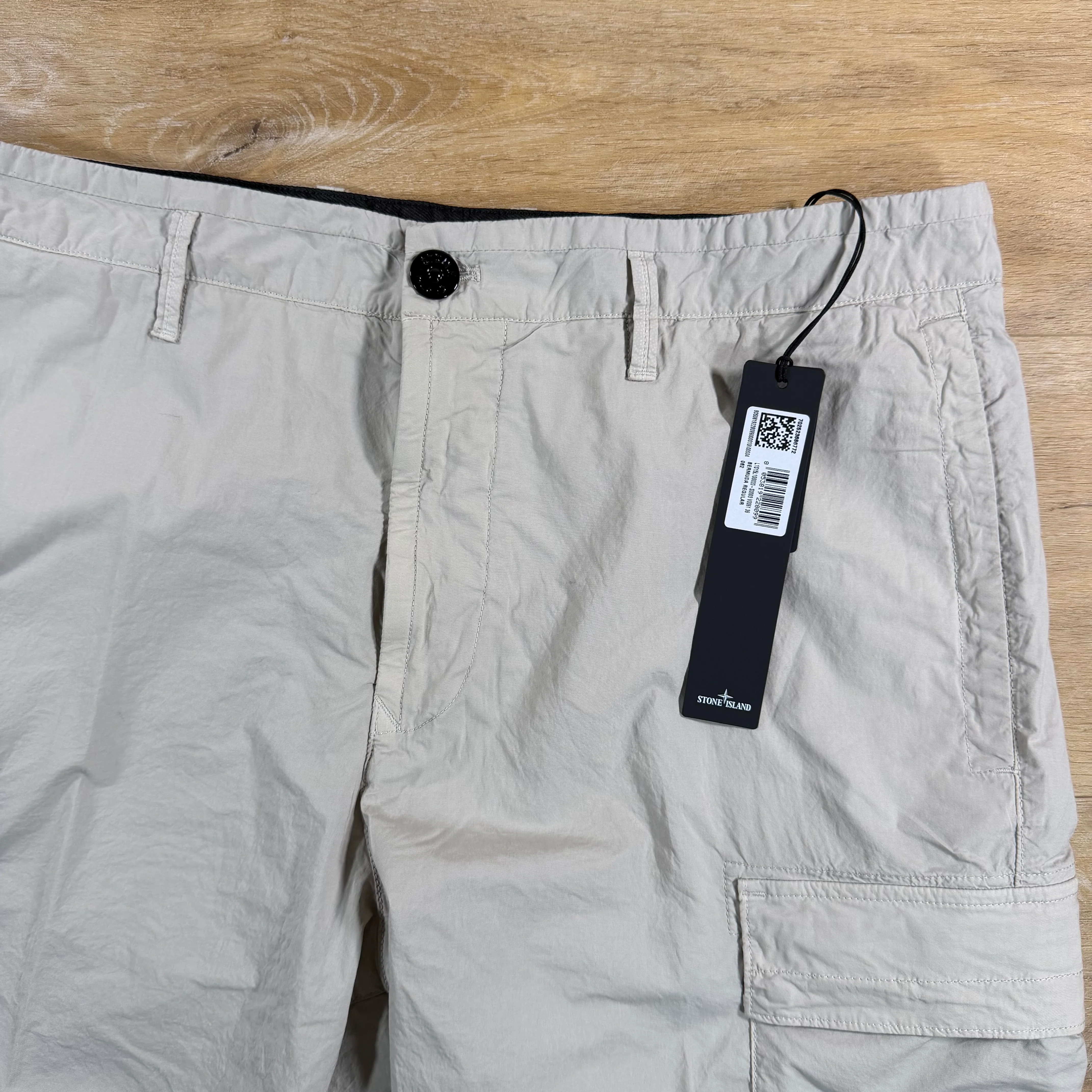 Stone Island Stretch Cotton Tela 'Paracadute' Cargo Bermuda Shorts in Pearl Grey - Image 3