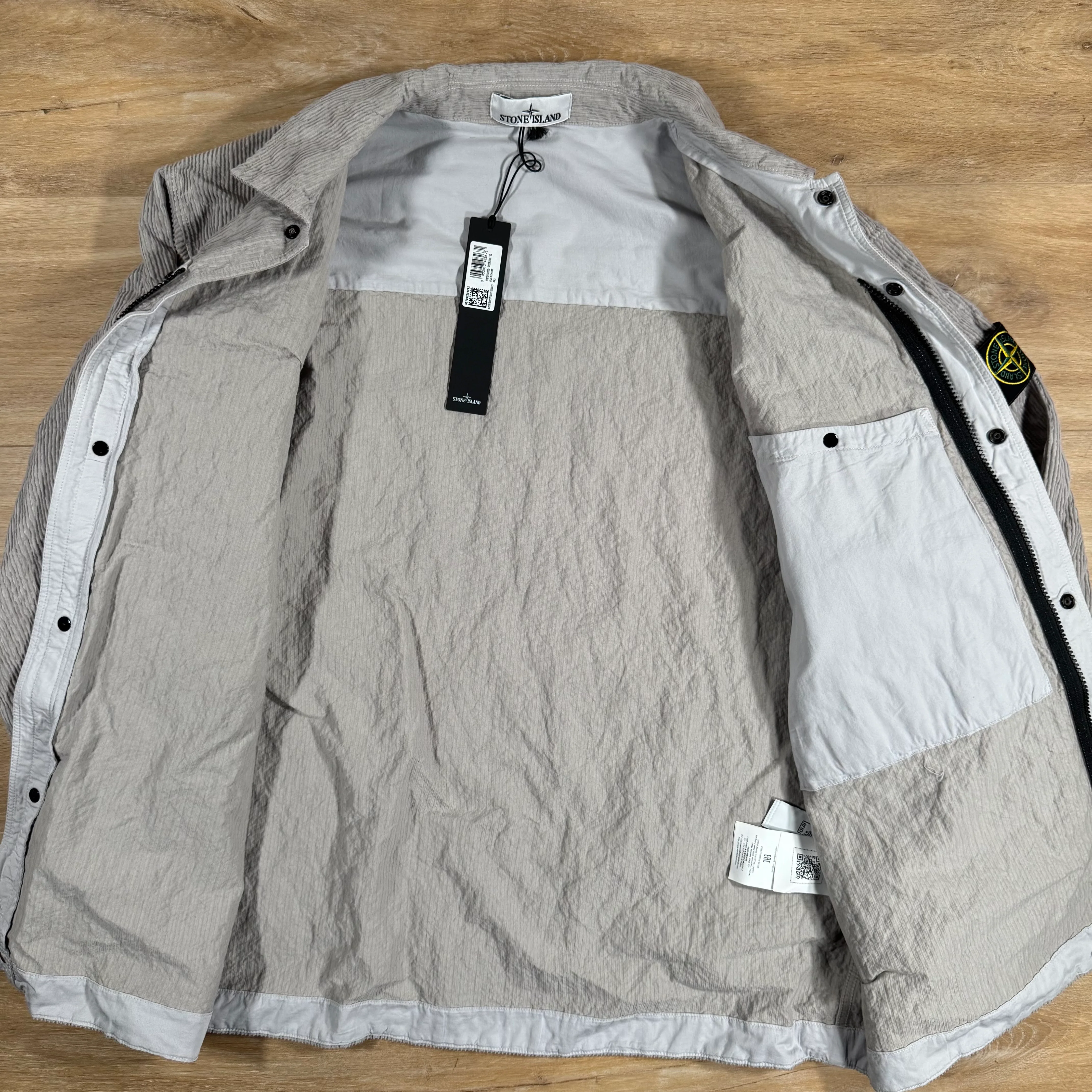 Stone Island Wrinkled Corduroy 500-TC Overshirt in Pearl Grey - Image 4